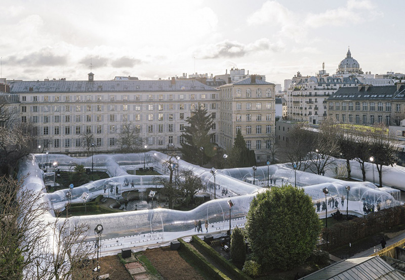 充气通明走秀场