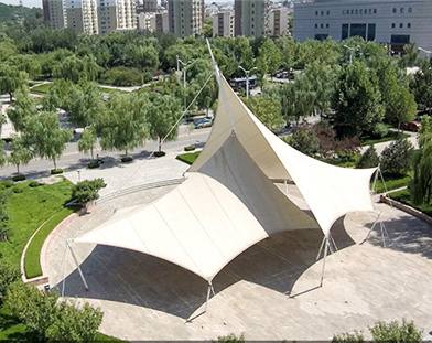 膜布局景观棚工程的毗连任务涵盖哪些内容