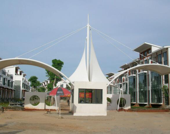 装置膜布局大门的注重事变