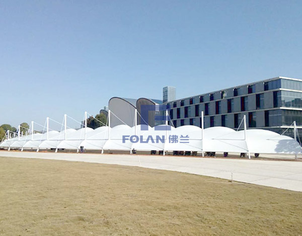 膜布局是甚么资料做的？