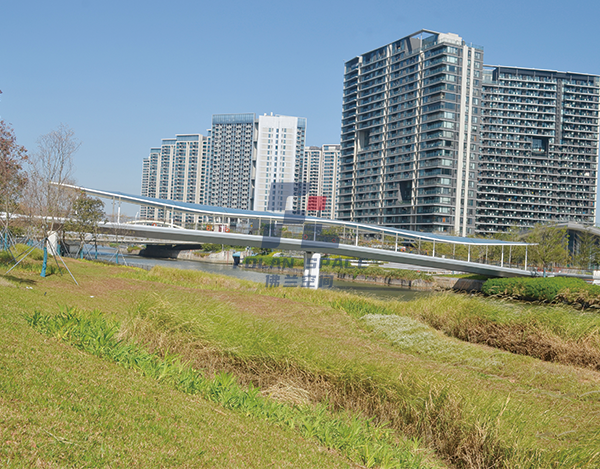 宝安大空港人行天桥名目