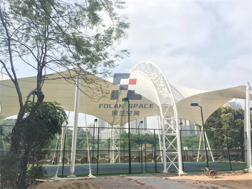 力与形的完善均衡：揭秘古代张拉膜布局修建